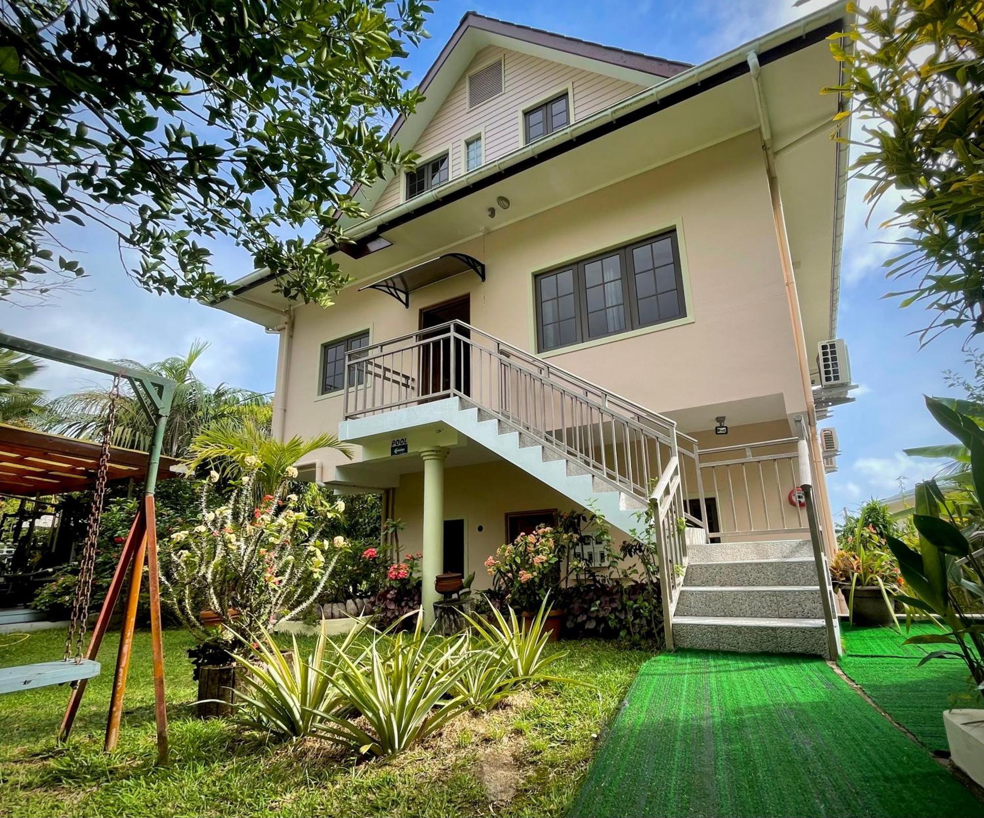 Belle Montagne Holiday Apartments Grand Anse  Buitenkant foto