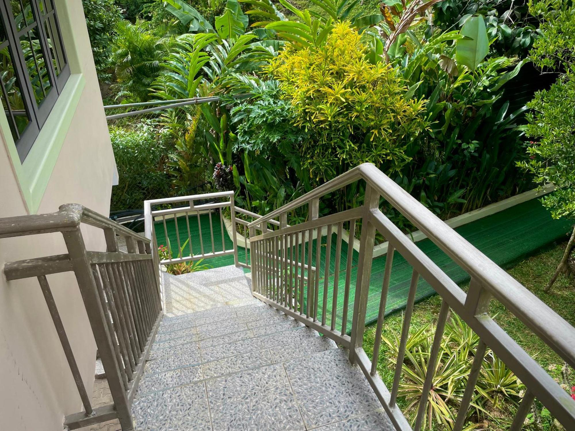 Belle Montagne Holiday Apartments Grand Anse  Buitenkant foto